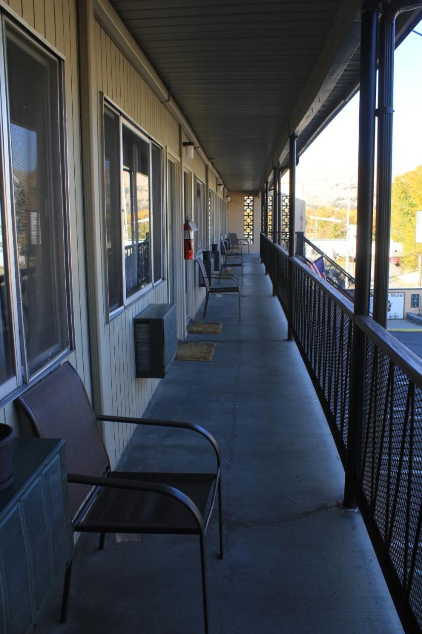 John Day Motel Exterior photo